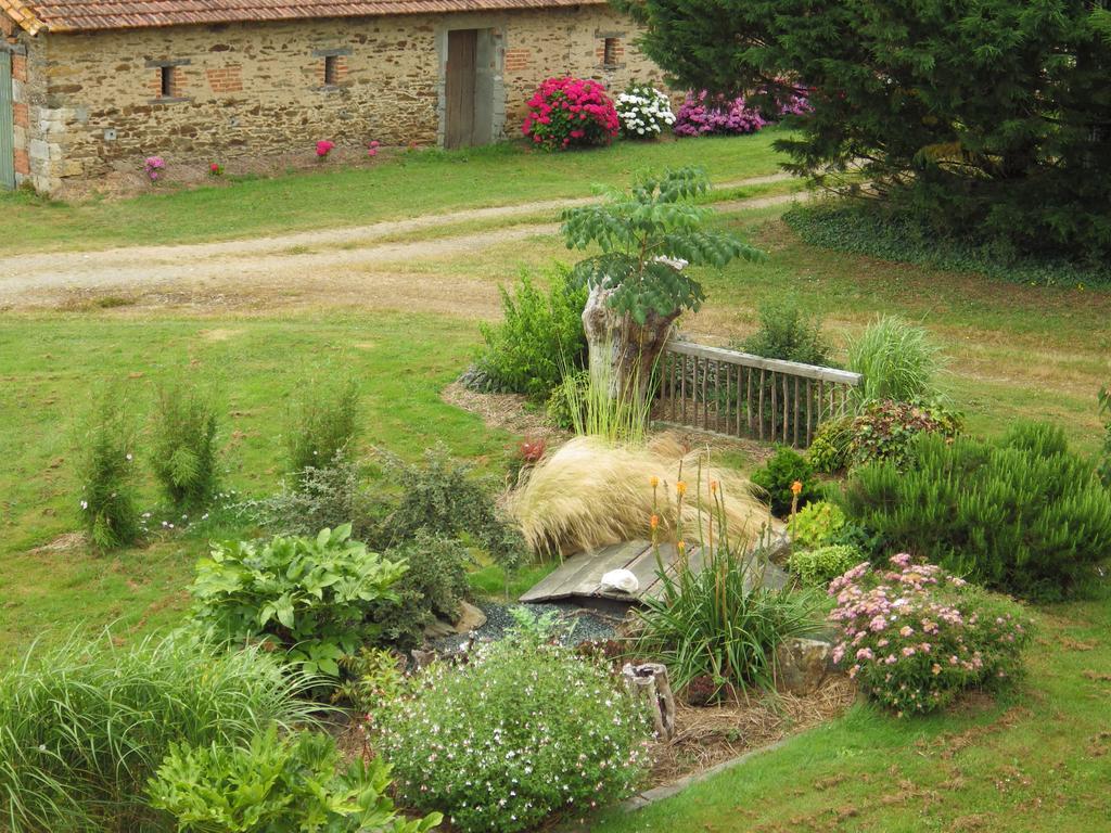 A La Haute Bouillere Bed and Breakfast Chavagnes-les-Redoux Buitenkant foto